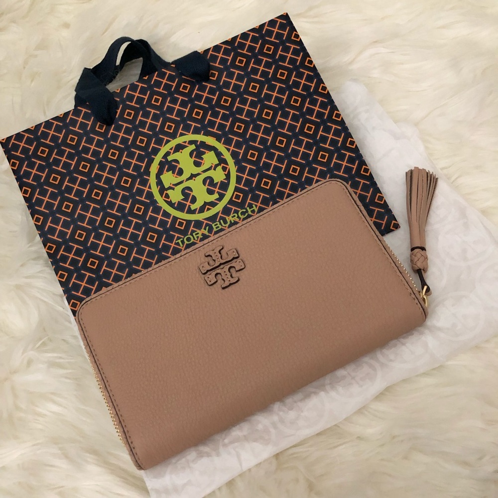 Tory Burch wallet